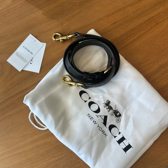 Coach Cary Crossbody in Black - Picture 2 of 10